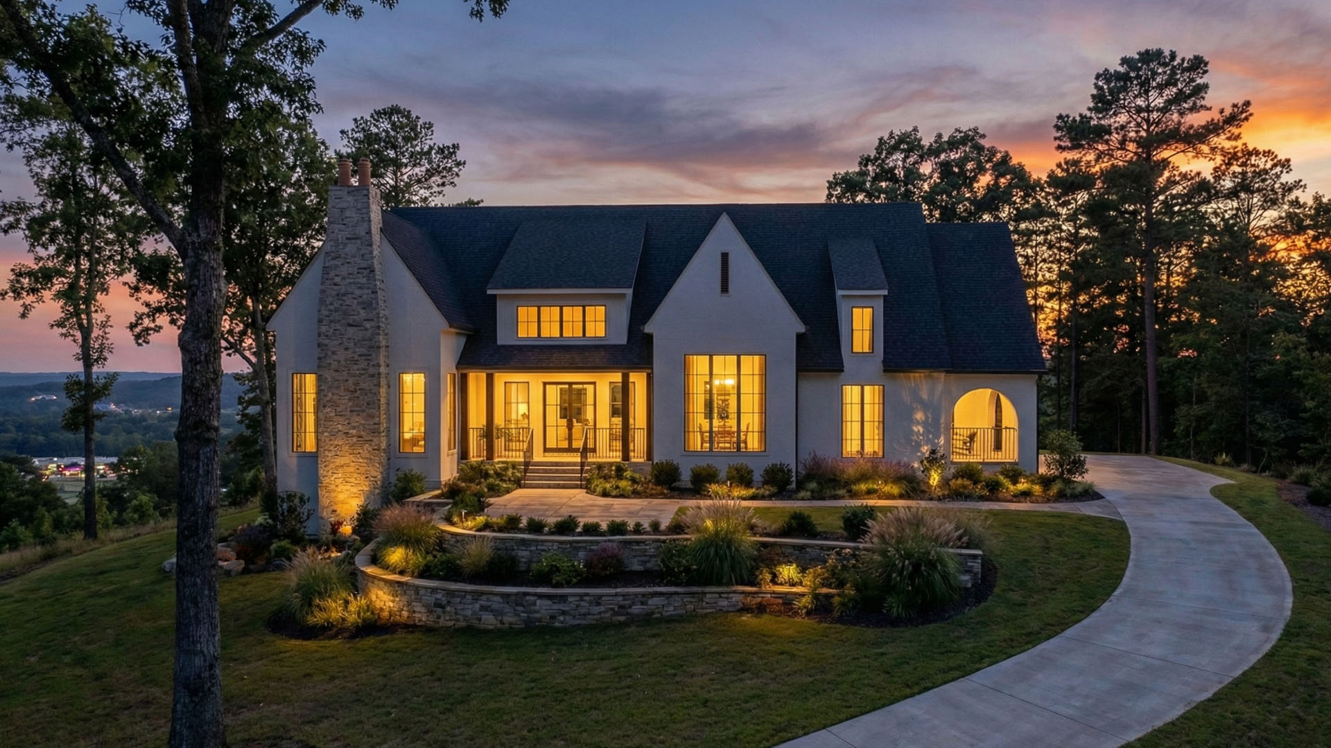 The Ravenwood — featured Advanced House Plans home